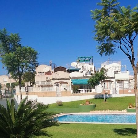 Apartament Casa Del Gato Rojo , Communal Swimming Pool , Terrace With Barbecue Torrevieja Exterior foto