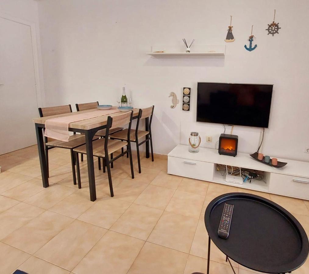Apartament Casa Del Gato Rojo , Communal Swimming Pool , Terrace With Barbecue Torrevieja Exterior foto