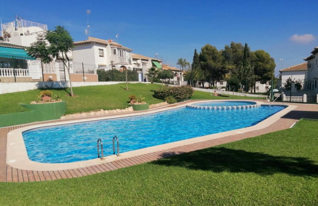 Apartament Casa Del Gato Rojo , Communal Swimming Pool , Terrace With Barbecue Torrevieja Exterior foto